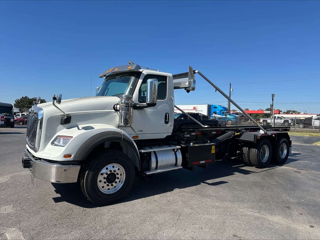 2024 International HX