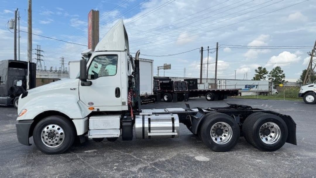 2018 International LT