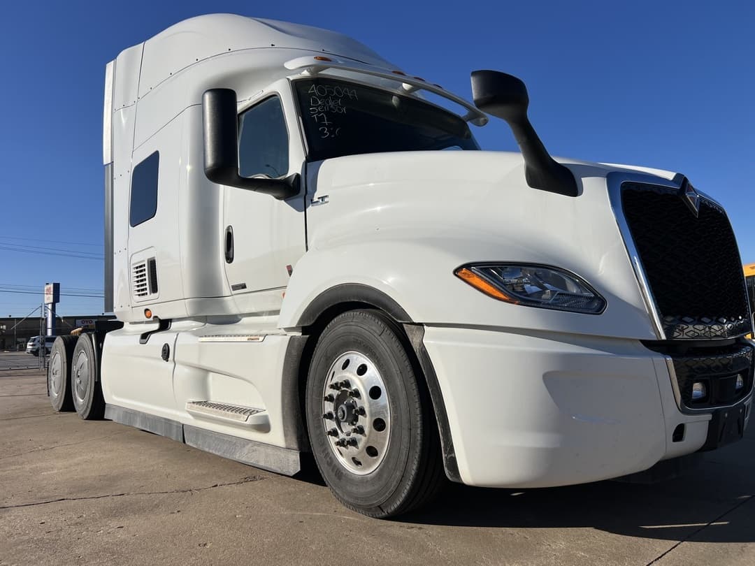 2025 International LT