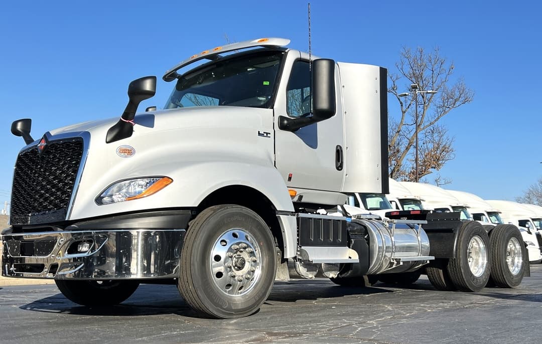 2025 International LT