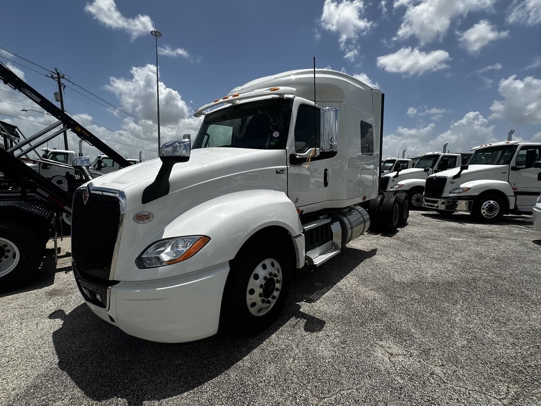 2025 International LT