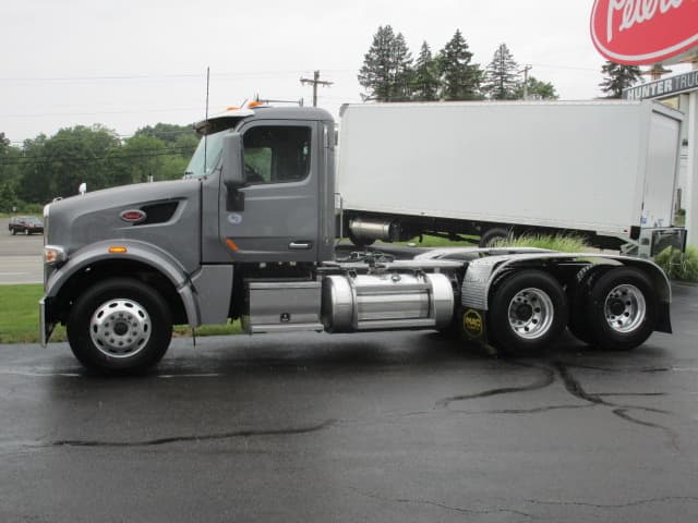 2020 Peterbilt 567 in BUTLER, PA — photo 2