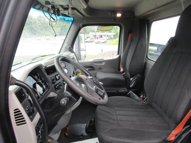 2020 Peterbilt 567 in BUTLER, PA — photo 13