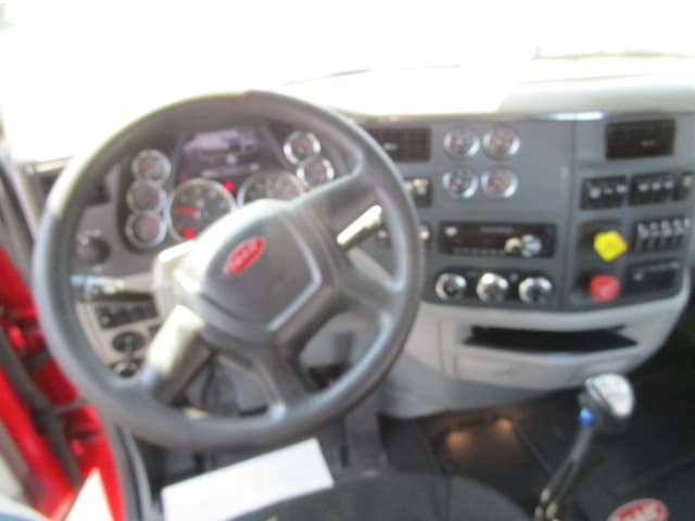 2020 Peterbilt 567 in BUTLER, PA — photo 12