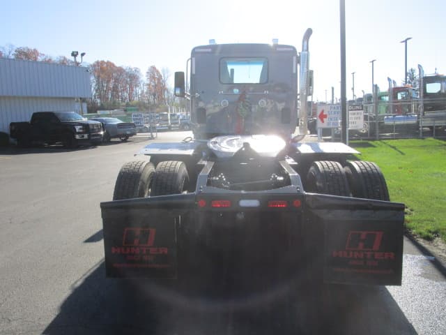 2020 Peterbilt 567 in BUTLER, PA — photo 4