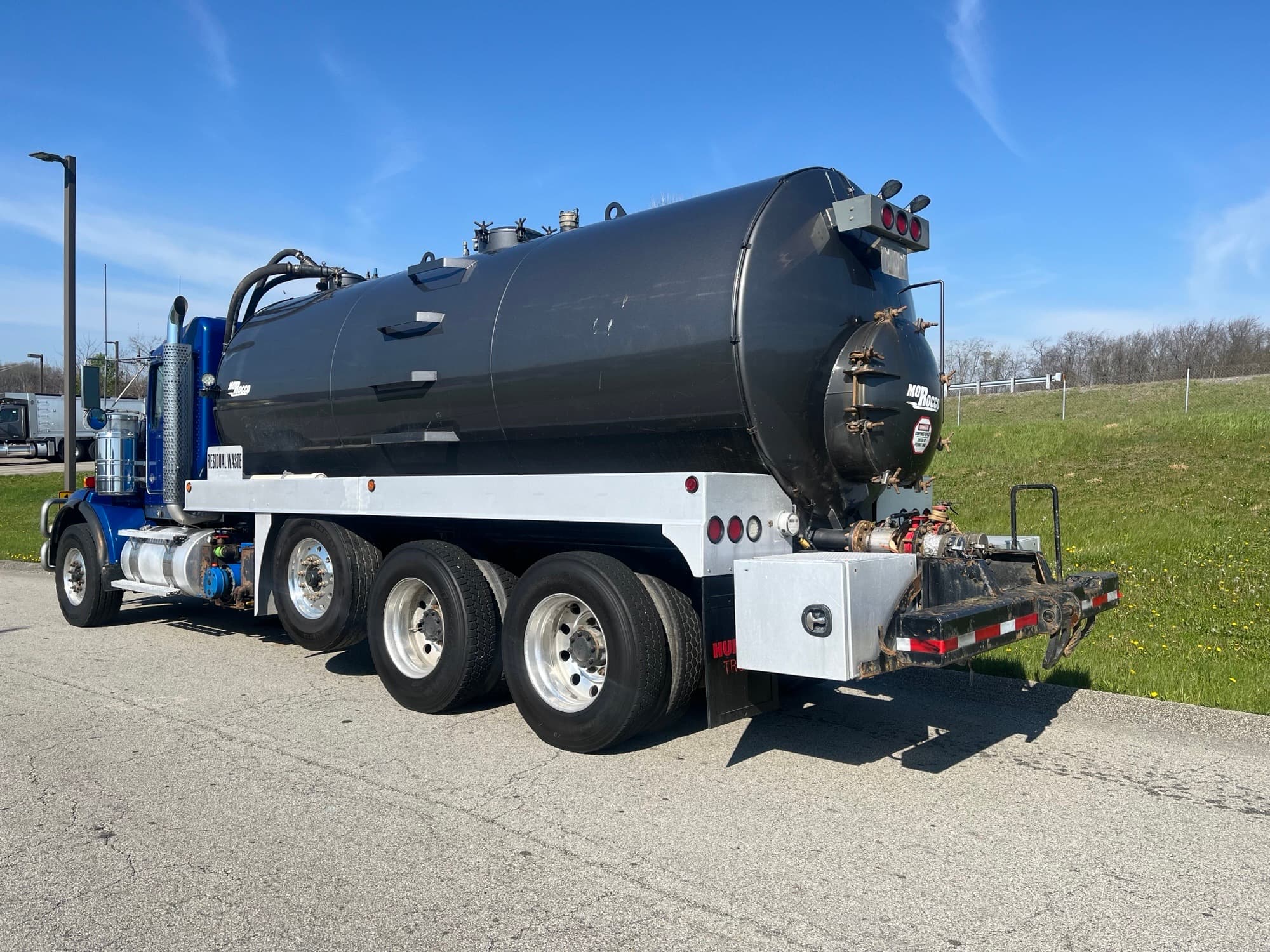 2019 Kenworth T800 in UNIONTOWN, PA — photo 2
