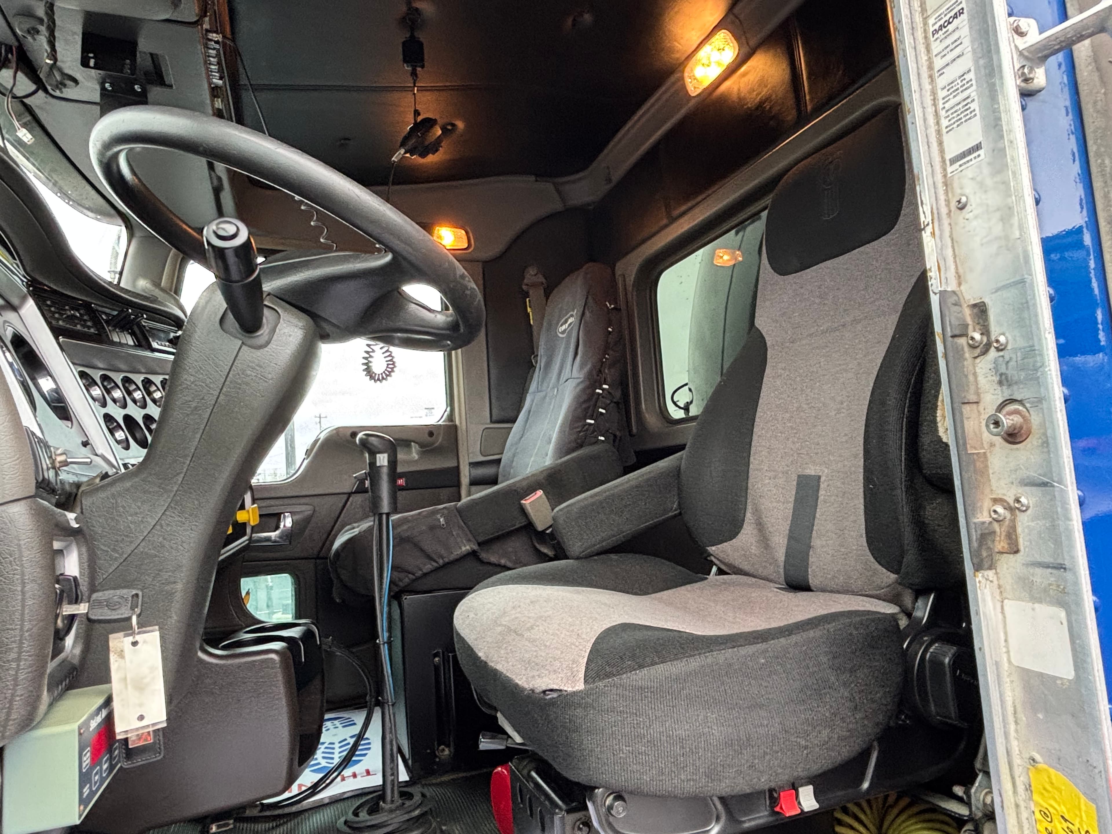 2019 Kenworth T800 in SCRANTON, PA — photo 14