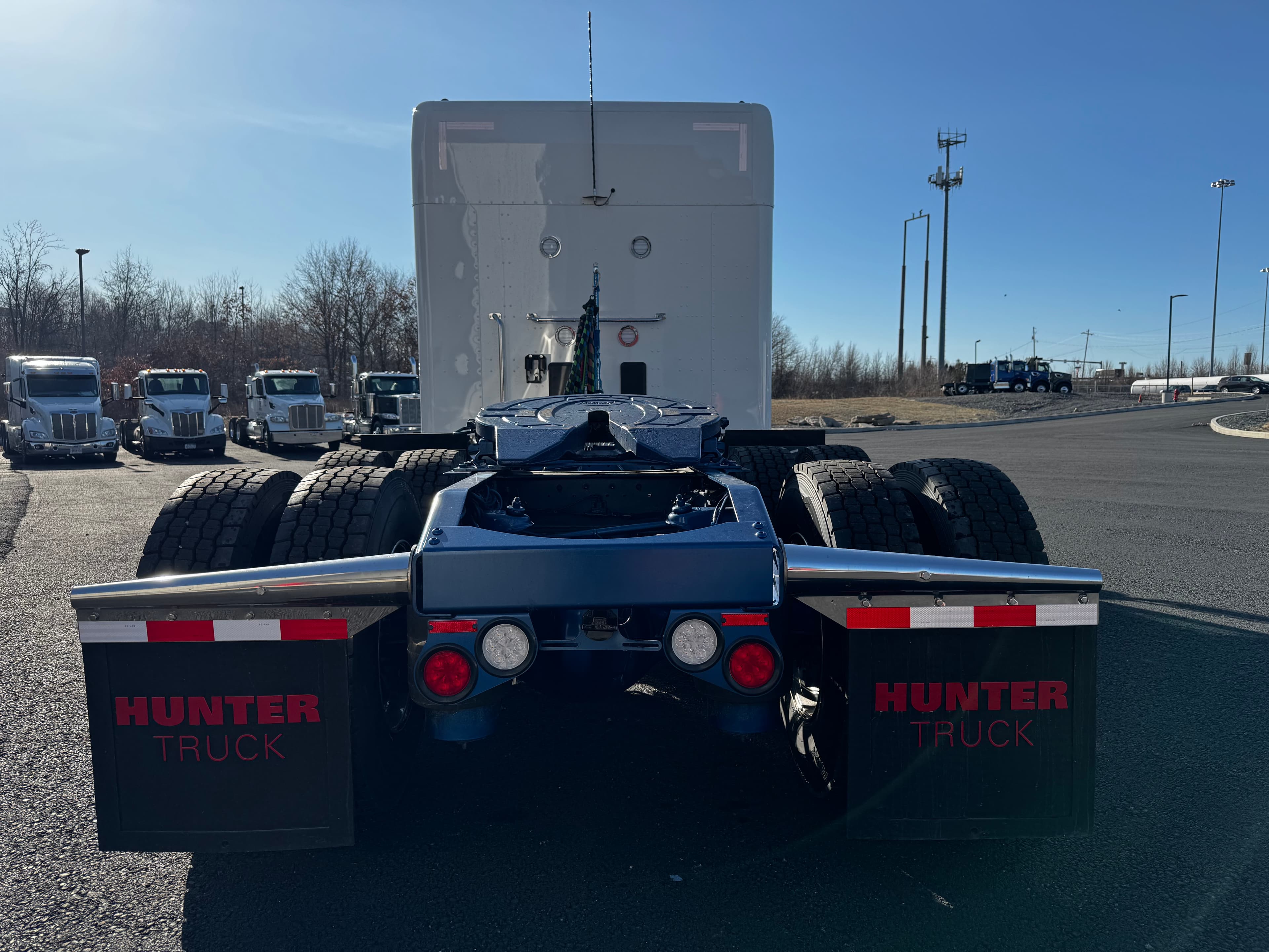 2025 Peterbilt 589 in SCRANTON, PA — photo 4