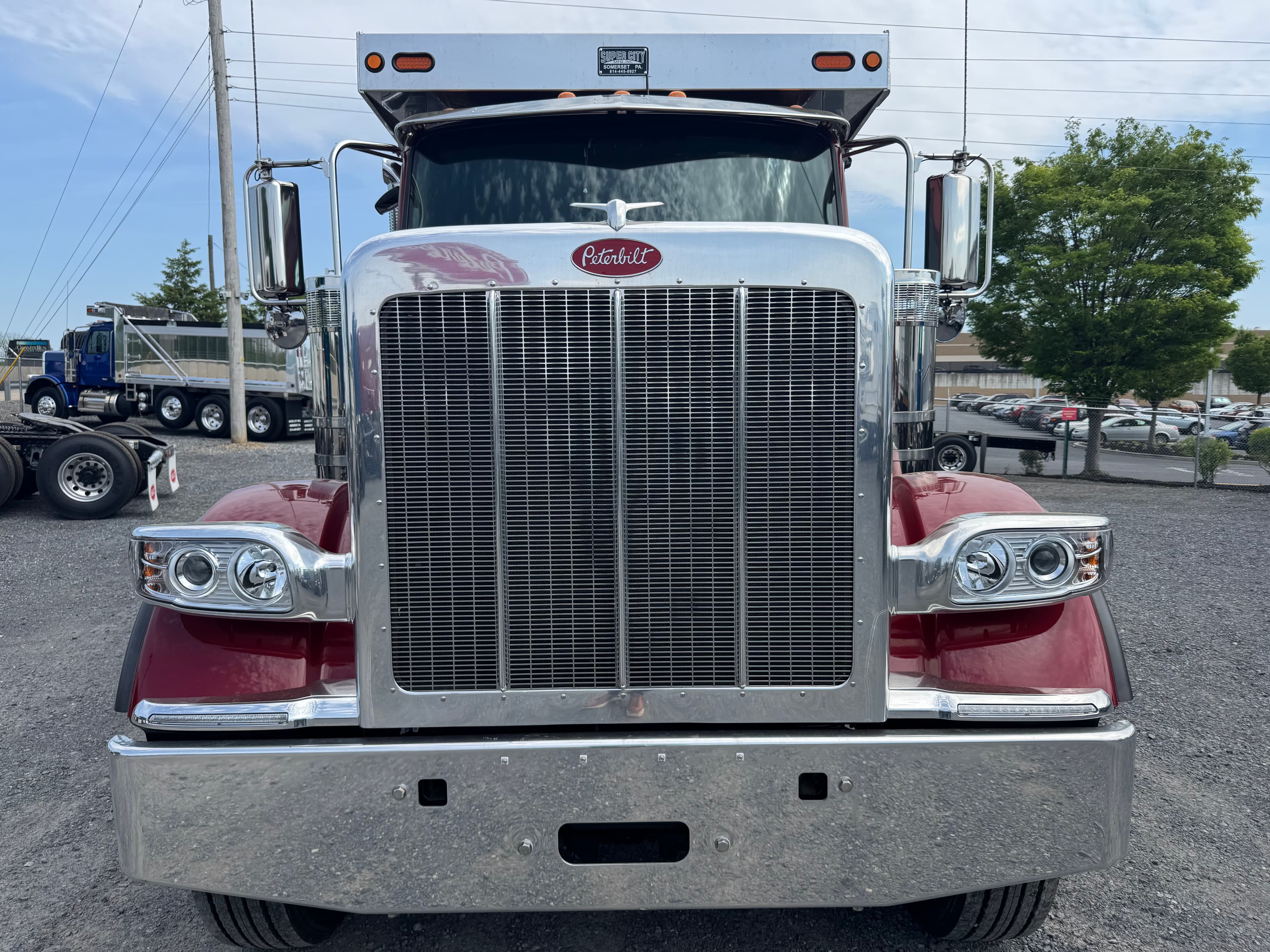 2025 Peterbilt 589 in LANCASTER, PA — photo 2