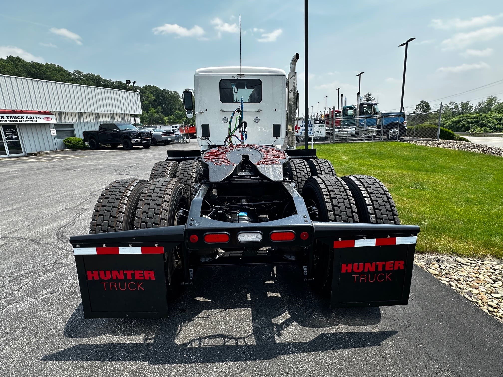2026 Peterbilt 589 in BUTLER, PA — photo 3