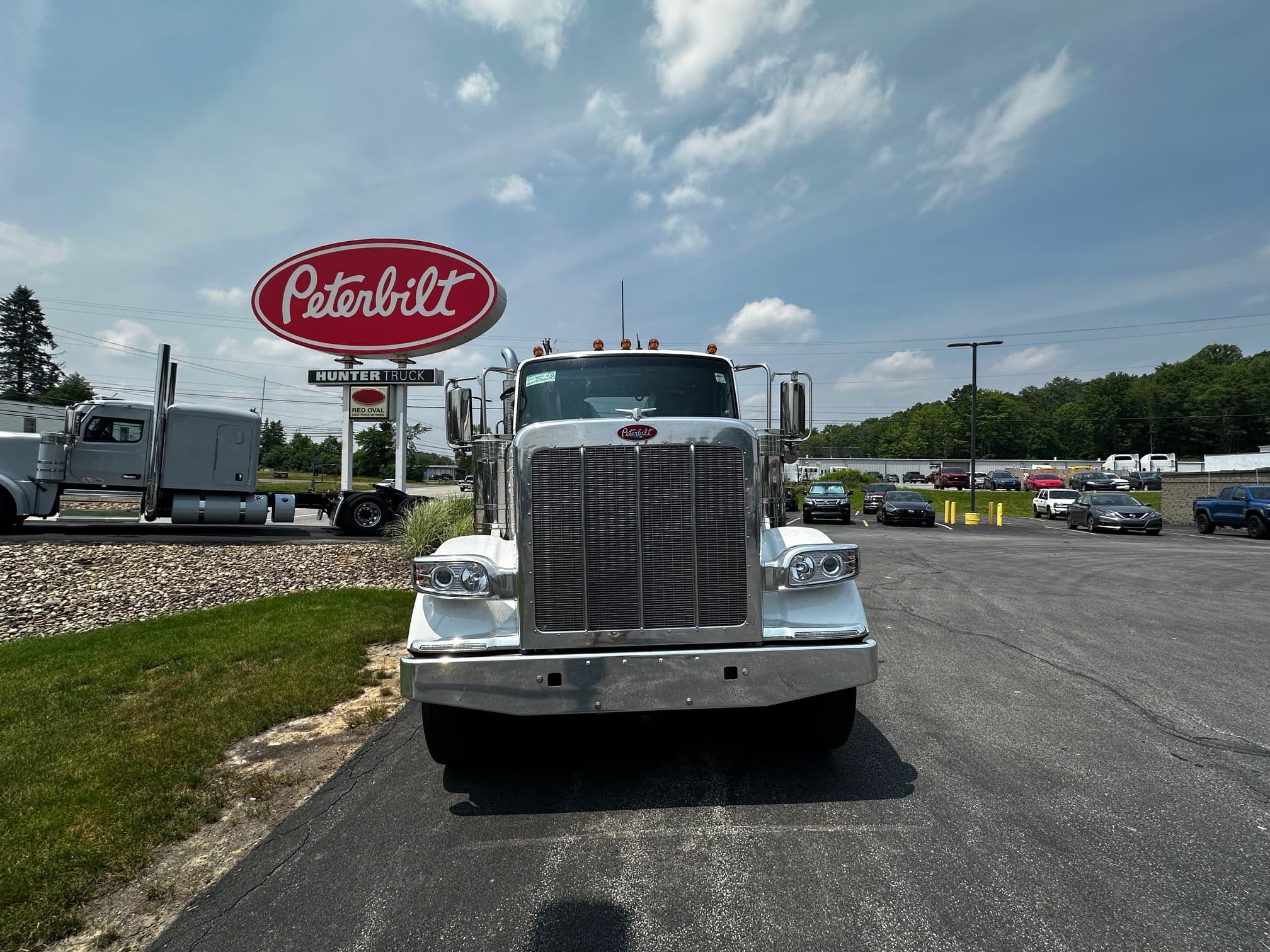 2026 Peterbilt 589 in BUTLER, PA — photo 5