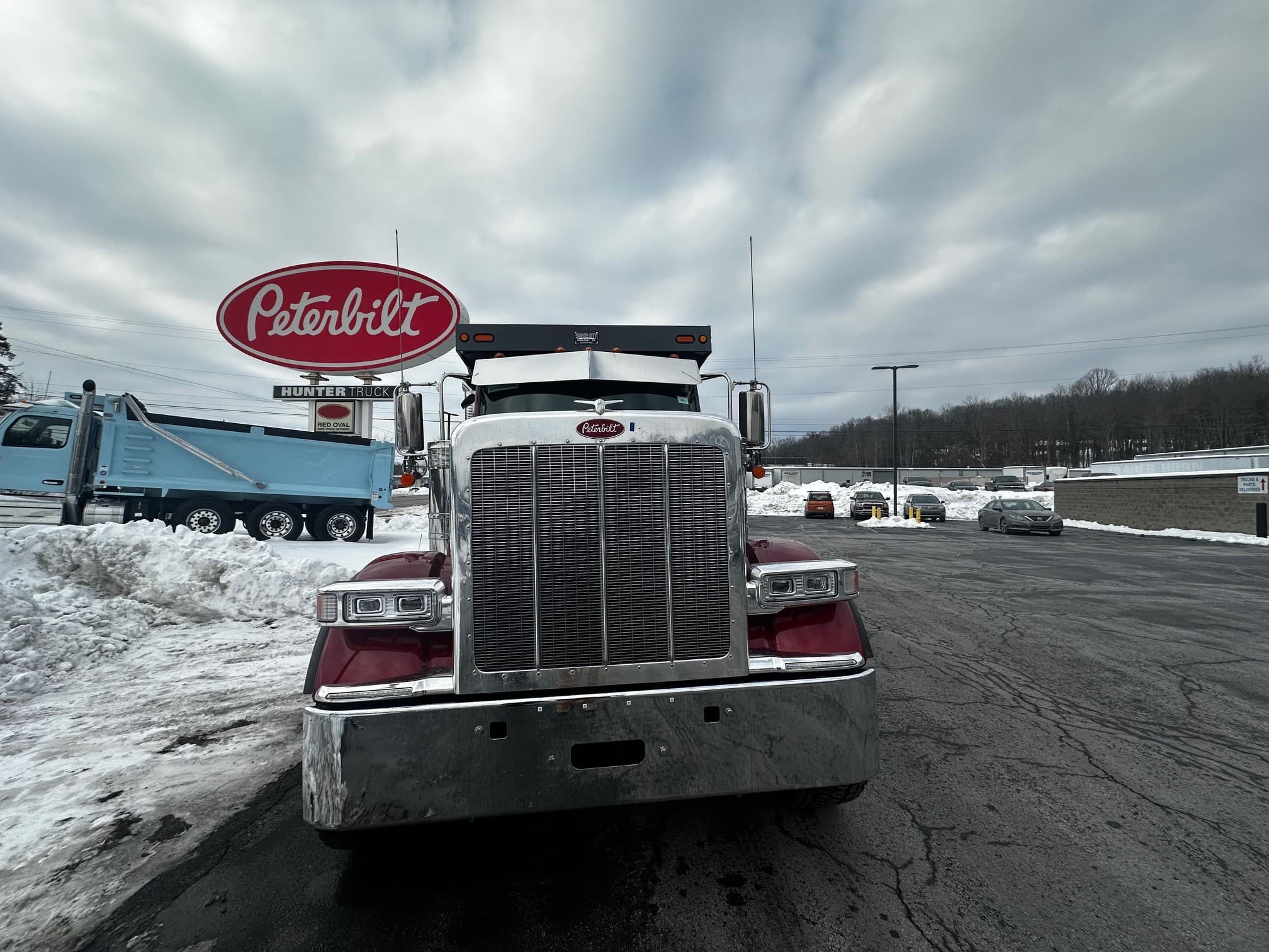 2026 Peterbilt 589 in BUTLER, PA — photo 7