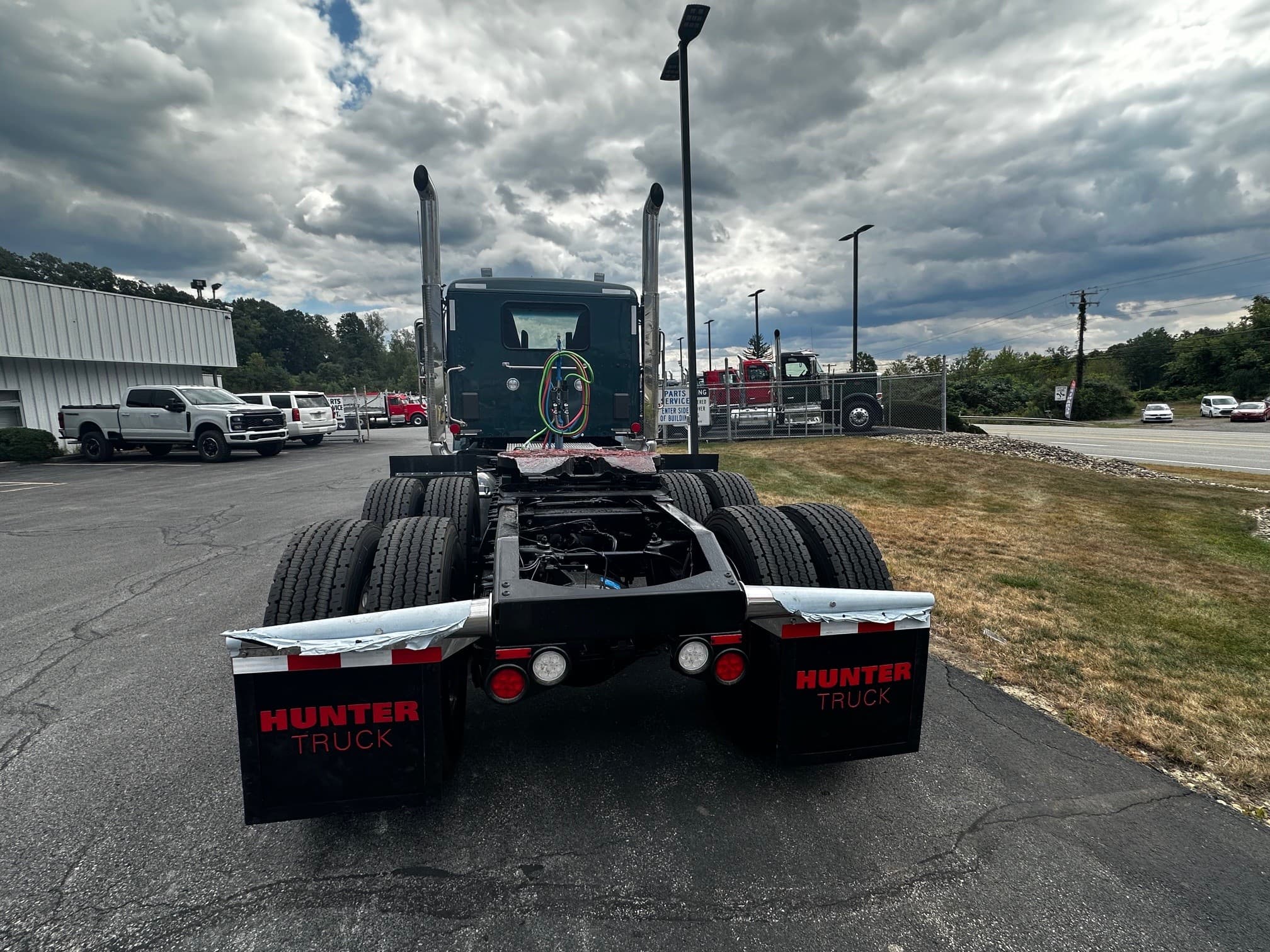2026 Peterbilt 589 in BUTLER, PA — photo 4