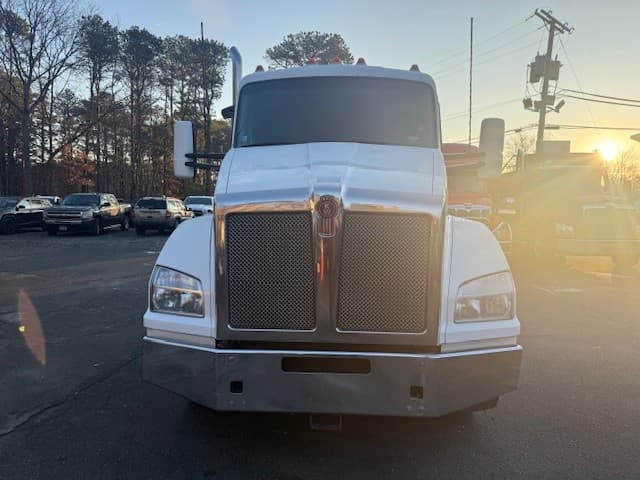 2020 Kenworth T880 in CLARKSBURG, WV — photo 8