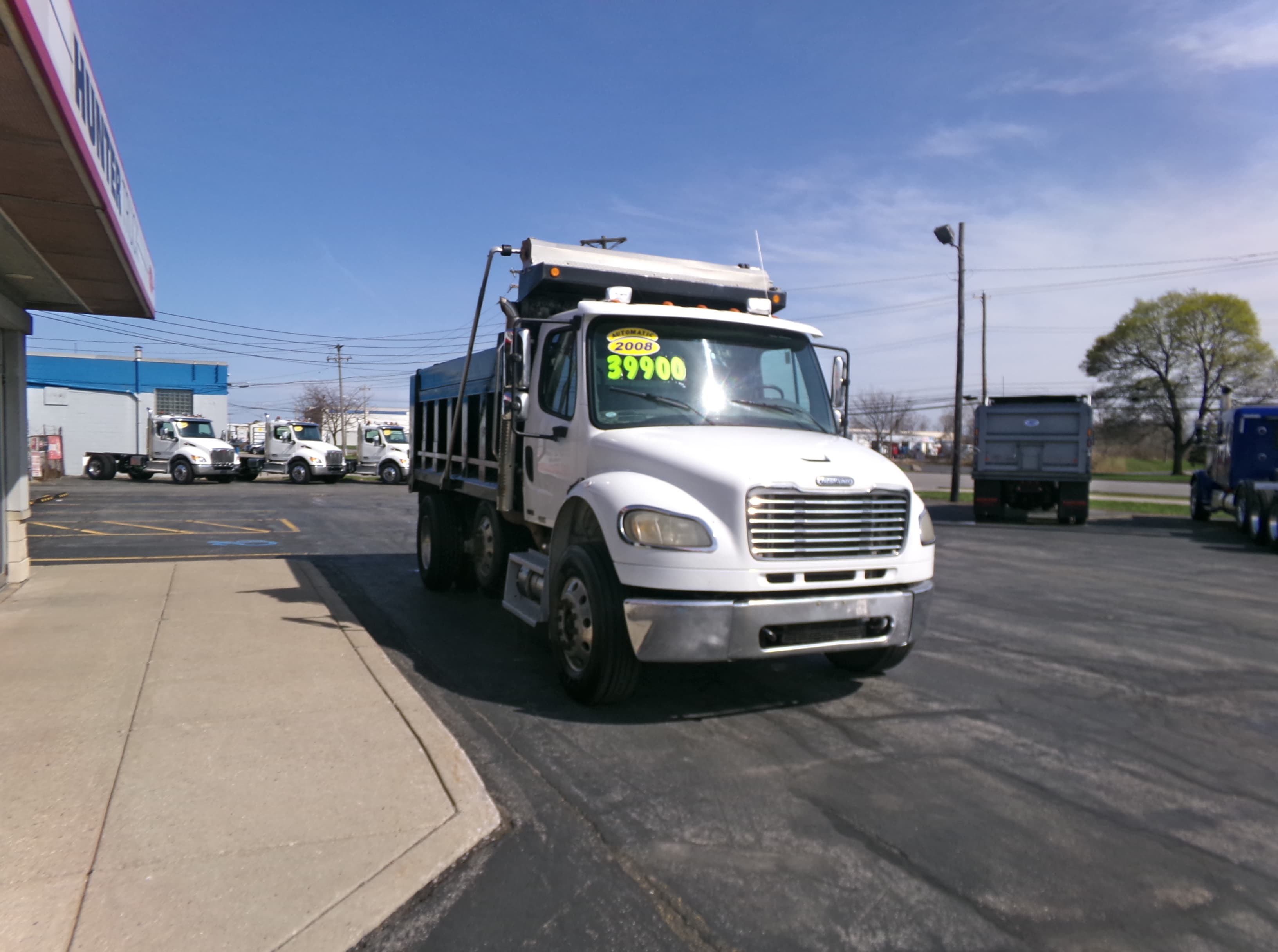 2008 Freightliner M2 106 in BUFFALO, NY — photo 2