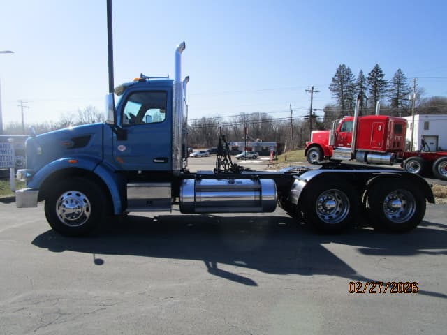 2019 Peterbilt 567 in BUTLER, PA — photo 2
