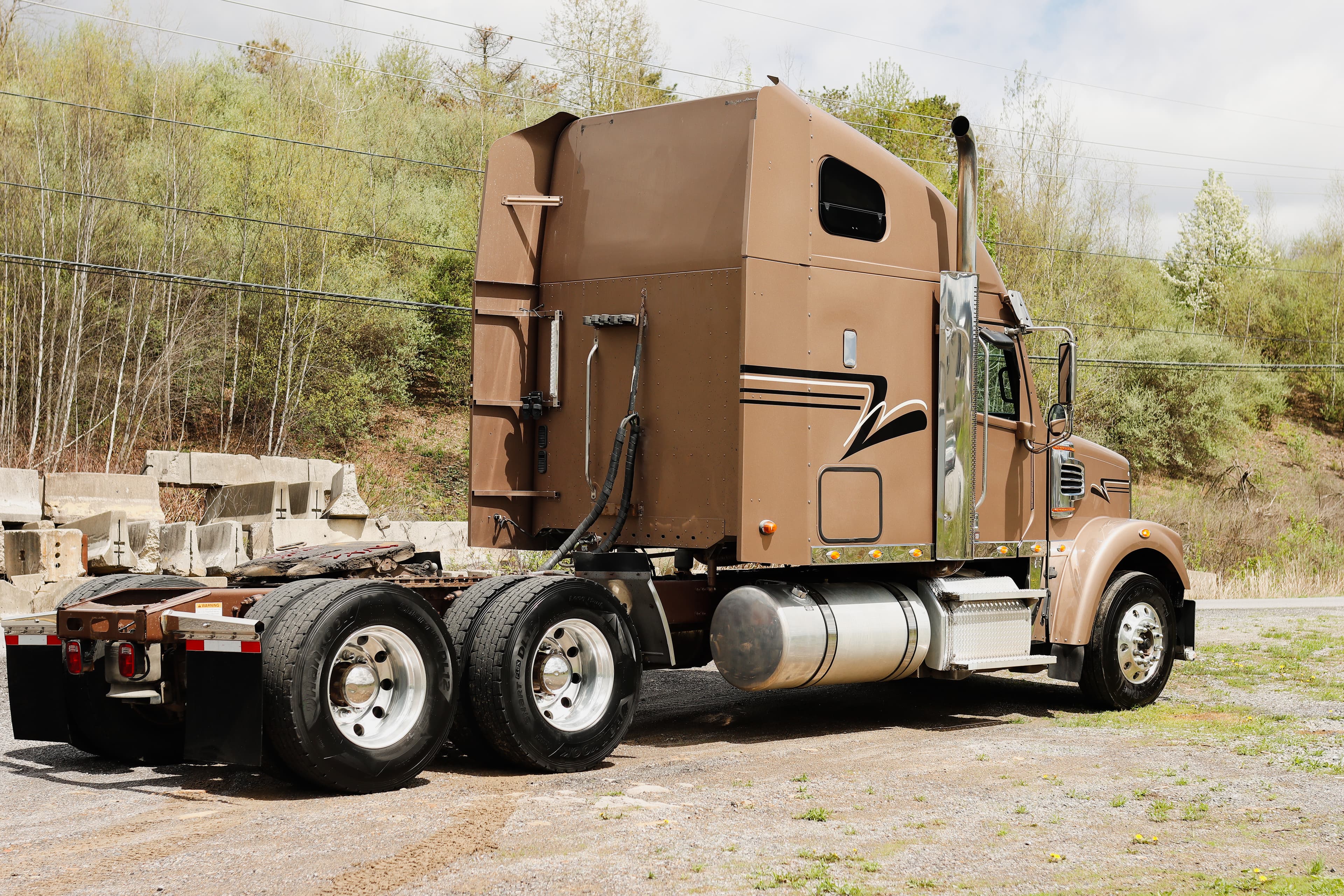 2020 Freightliner 122SD in CLEARFIELD, PA — photo 12