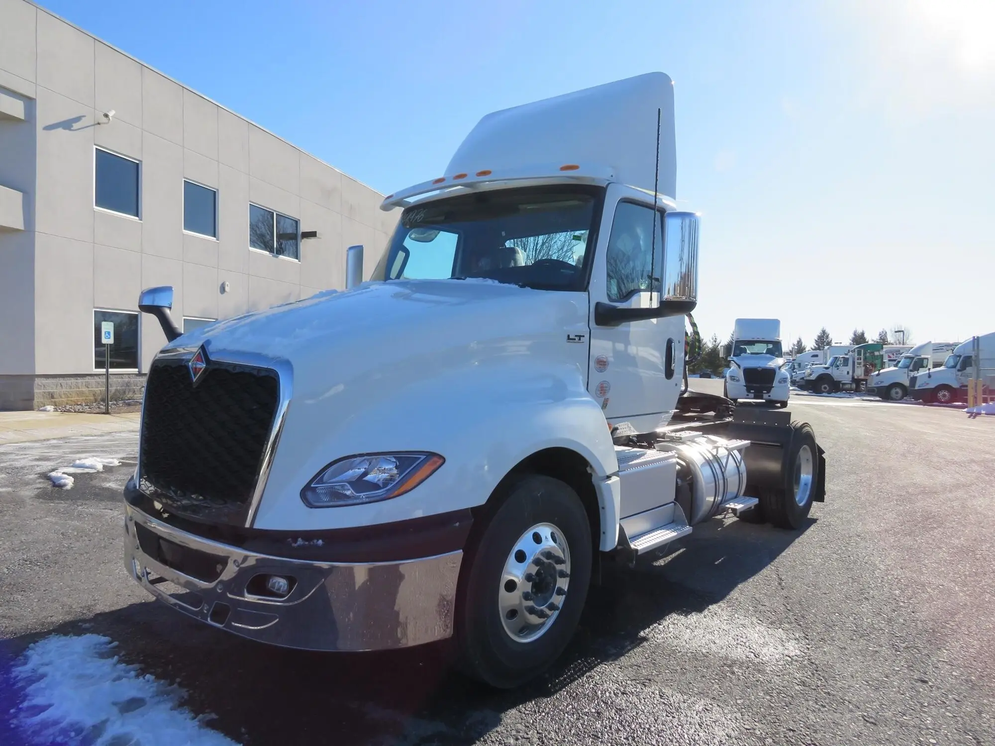 2025 International LT