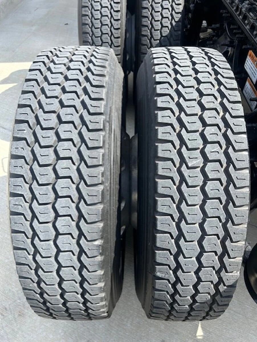 2024 Freightliner Cascadia in Fort Worth, TX — photo 10