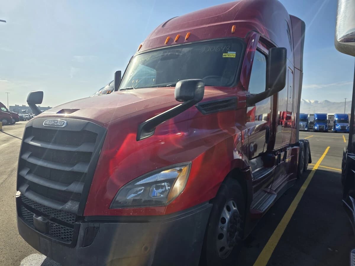 2022 Freightliner Cascadia