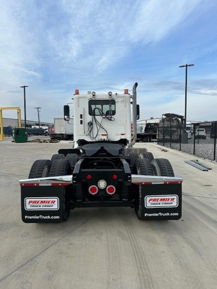 2021 Freightliner 122SD in Ardmore, OK — photo 4