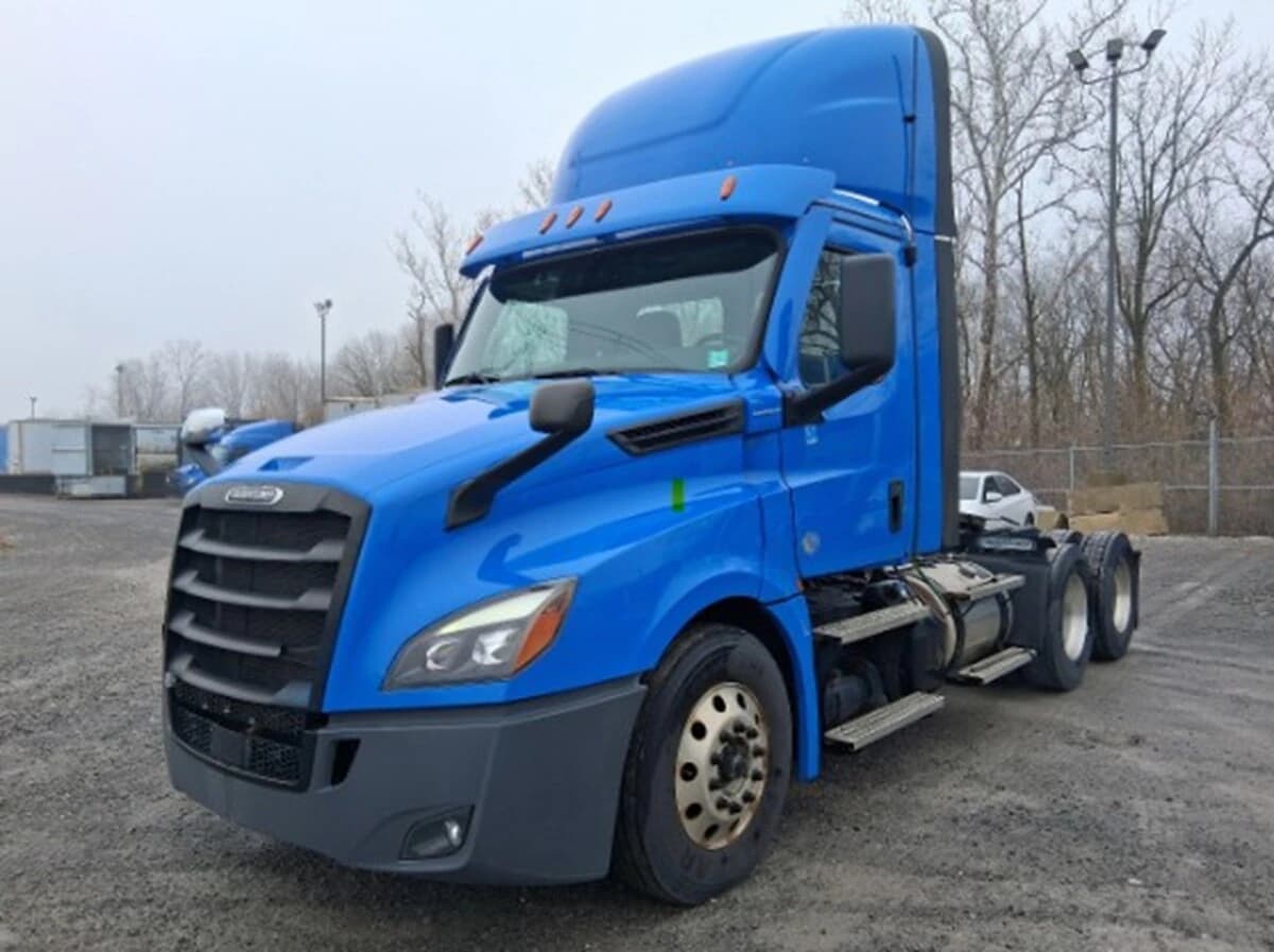 2022 Freightliner Cascadia