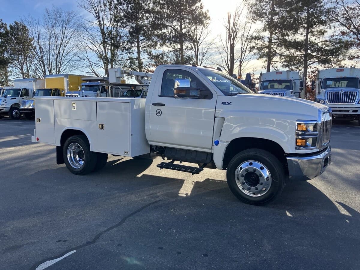 2023 International CV