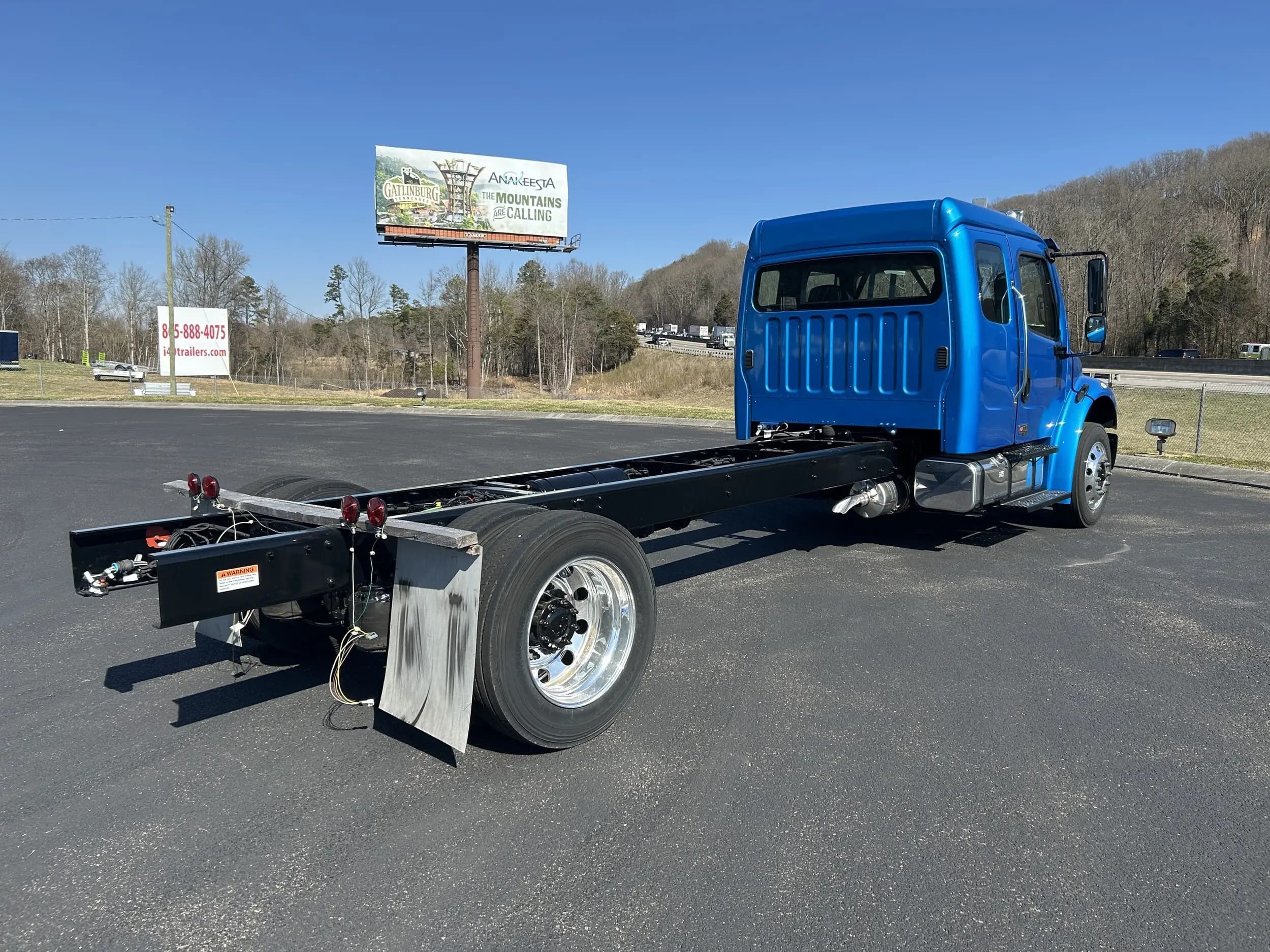 2025 Freightliner M2 106 in Knoxville, TN — photo 4