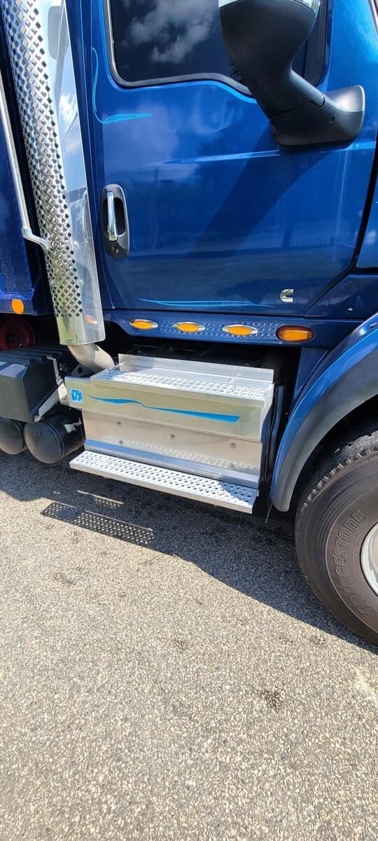 2023 International HX in Foxboro, MA — photo 10