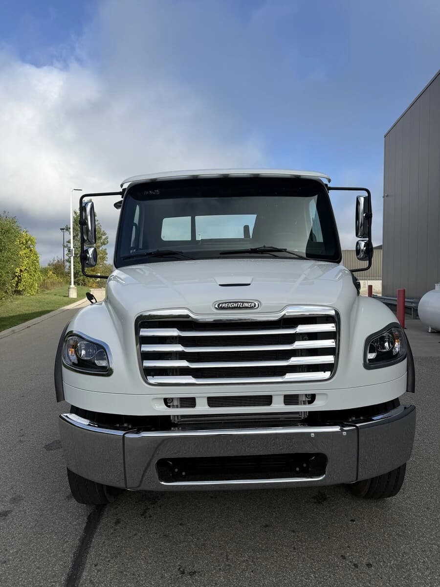 2026 Freightliner M2 106