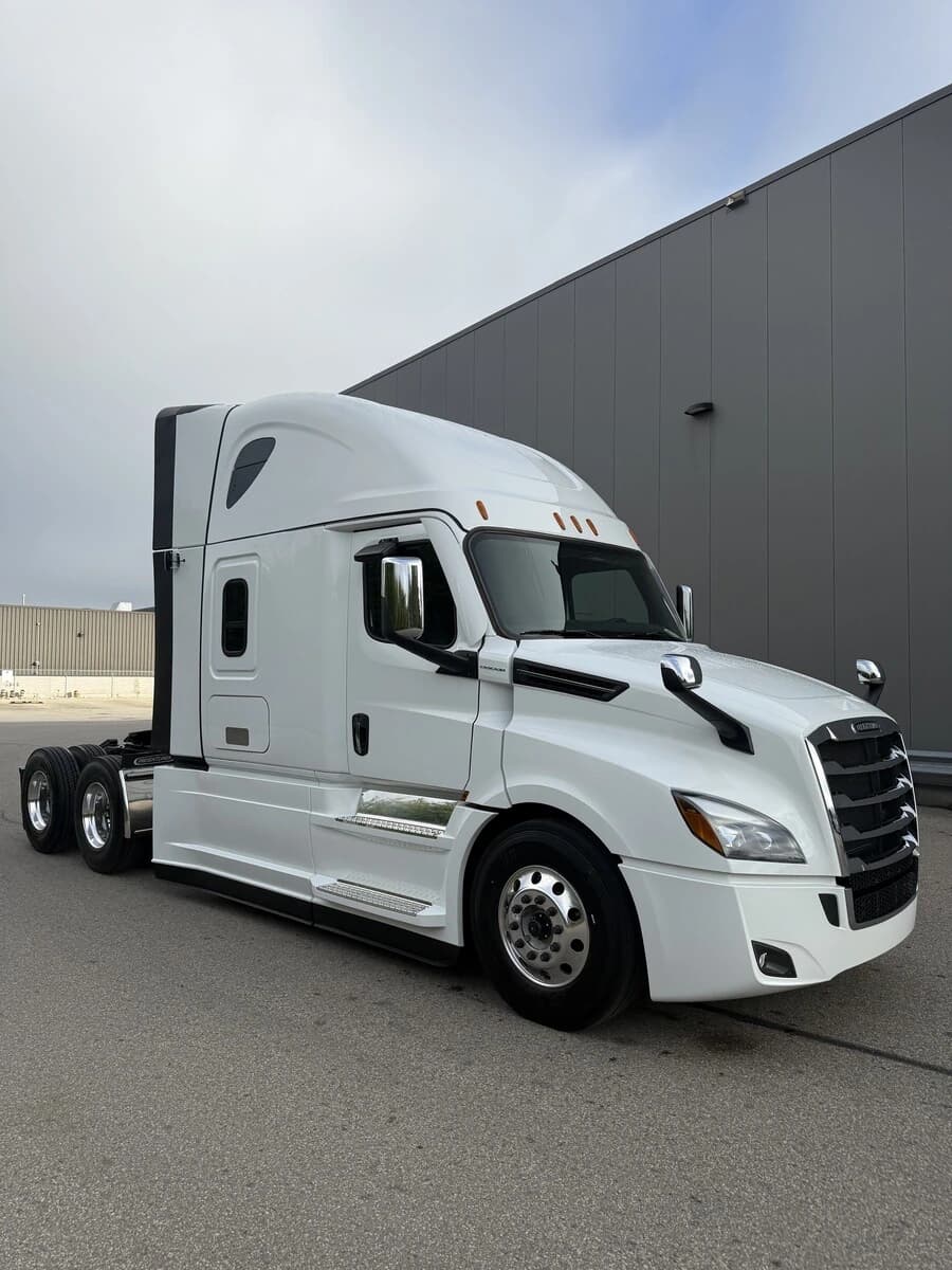 2026 Freightliner Cascadia