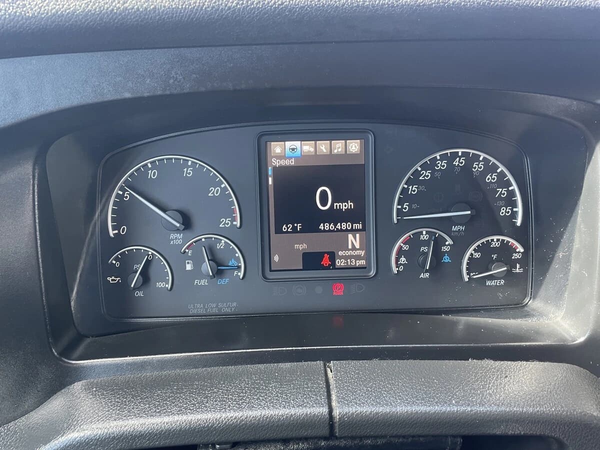 2024 Freightliner Cascadia in Chattanooga, TN — photo 23