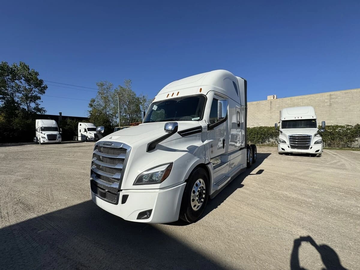 2026 Freightliner Cascadia