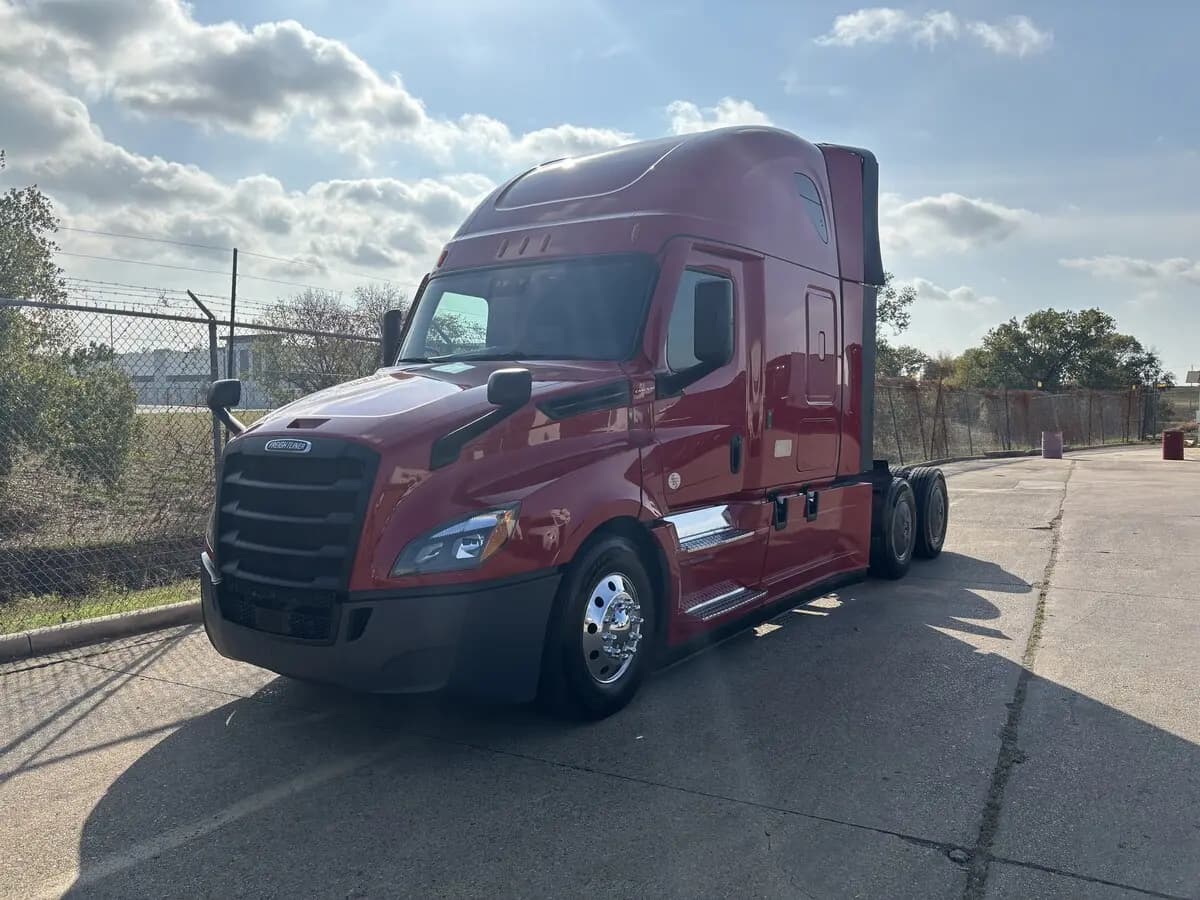 2022 Freightliner Cascadia