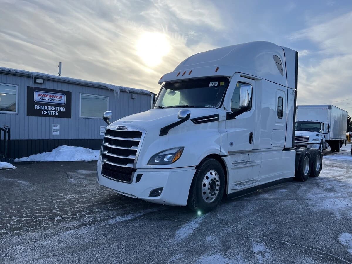 2023 Freightliner Cascadia