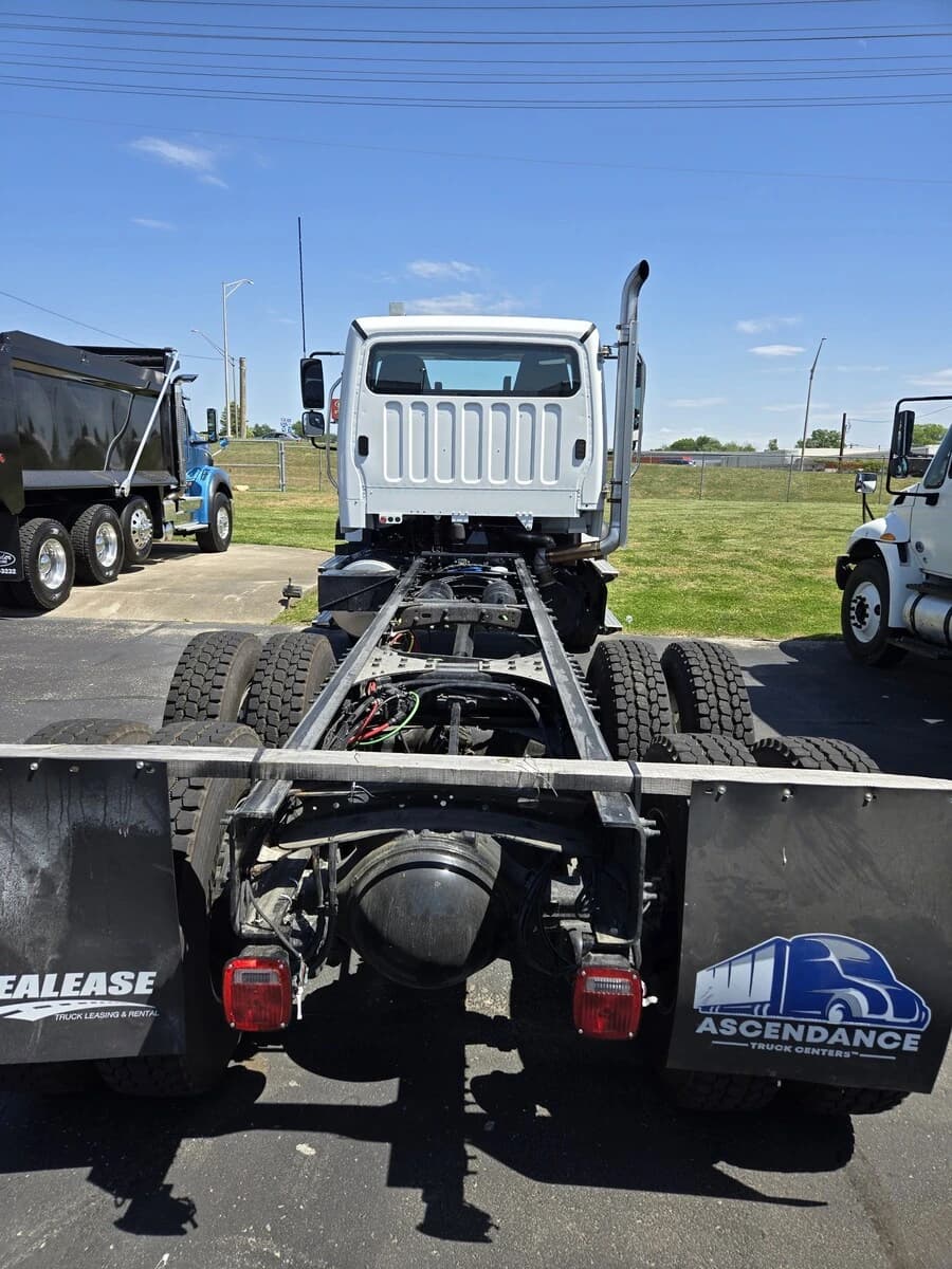 2026 Freightliner 114SD in Louisville, KY — photo 3
