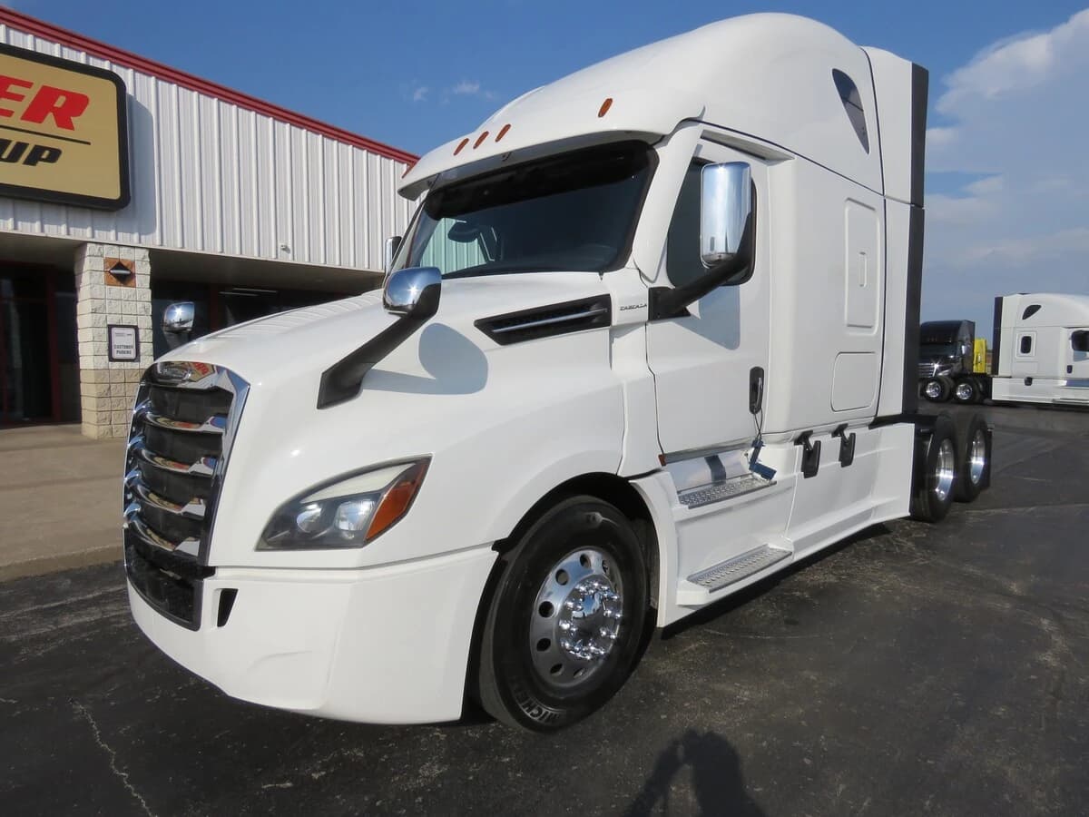 2022 Freightliner Cascadia