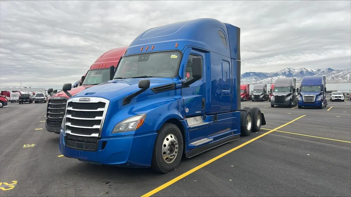 2022 Freightliner Cascadia