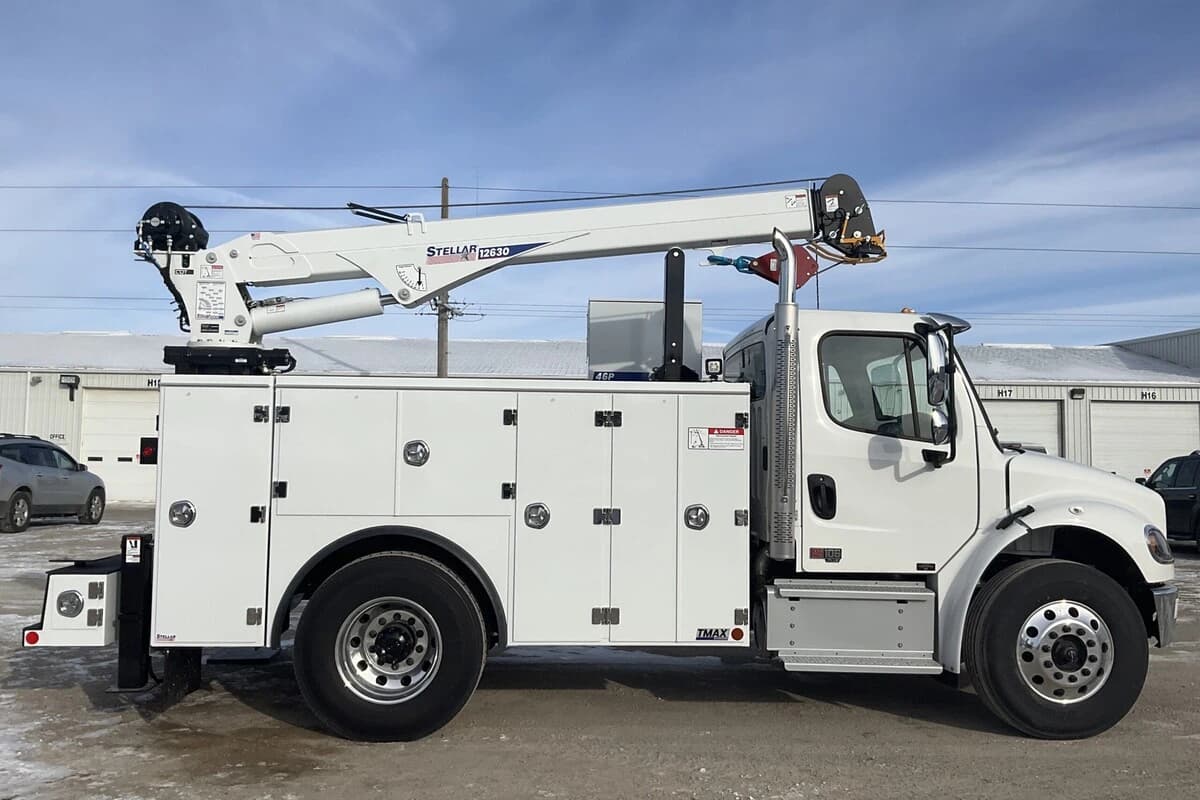 2027 Freightliner M2 106