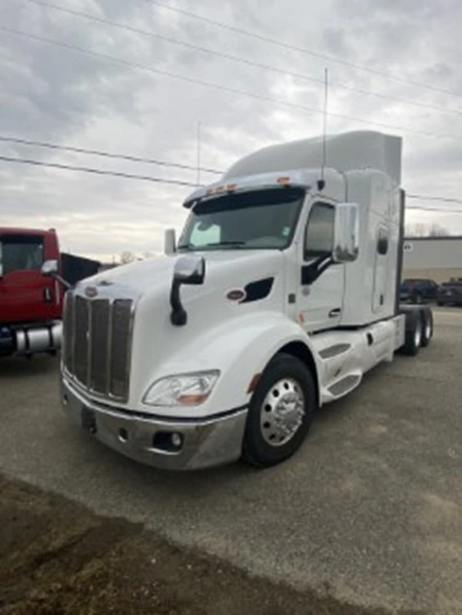 2020 Peterbilt 579