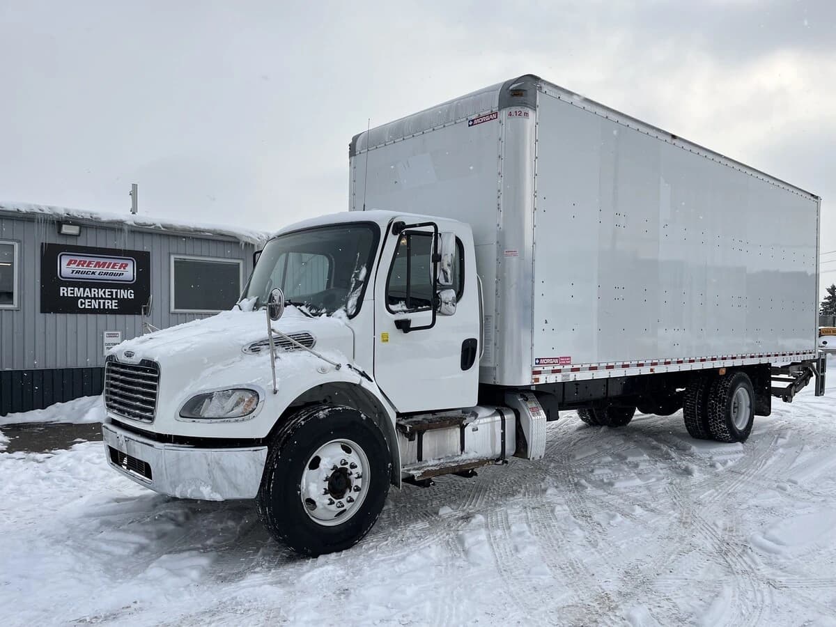 2019 Freightliner M2 106
