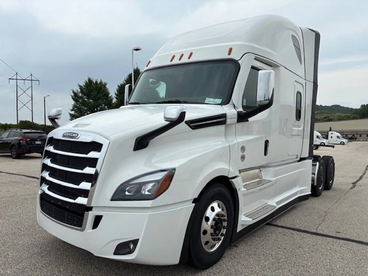 2026 Freightliner Cascadia