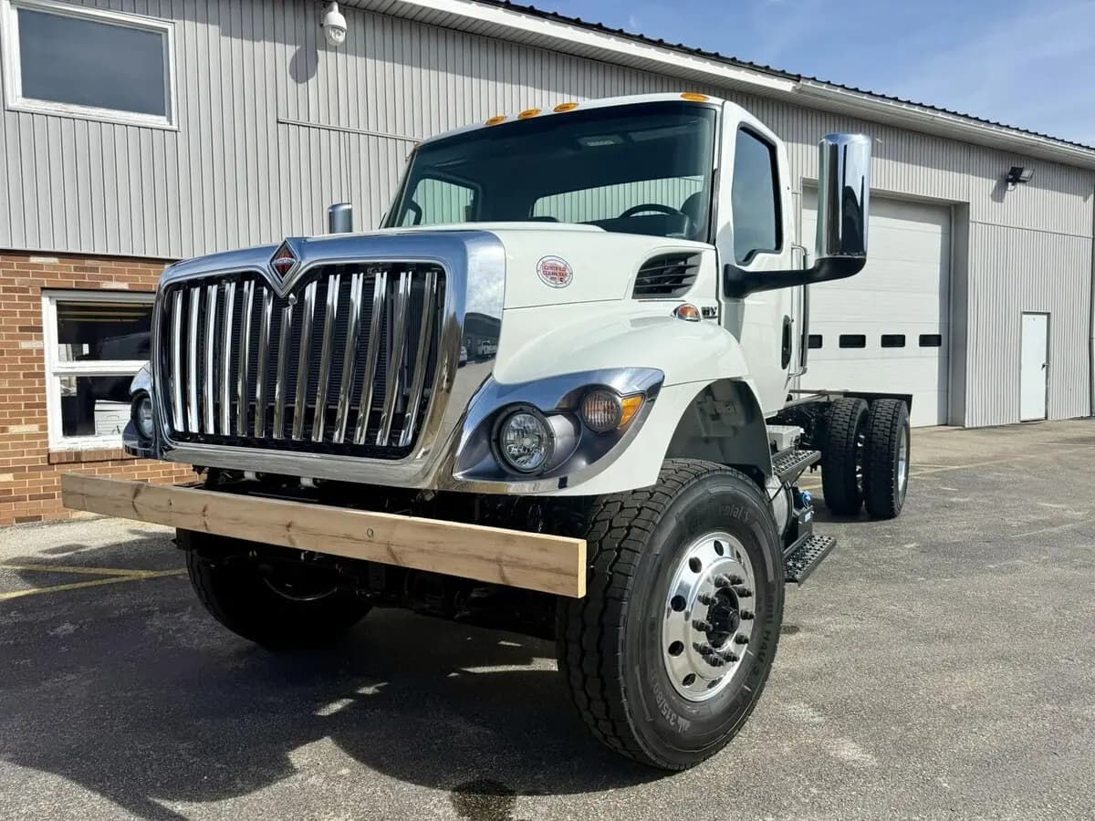 2025 International HV