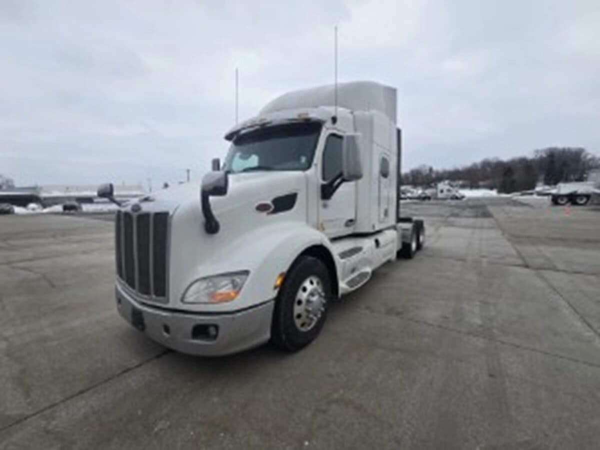 2020 Peterbilt 579