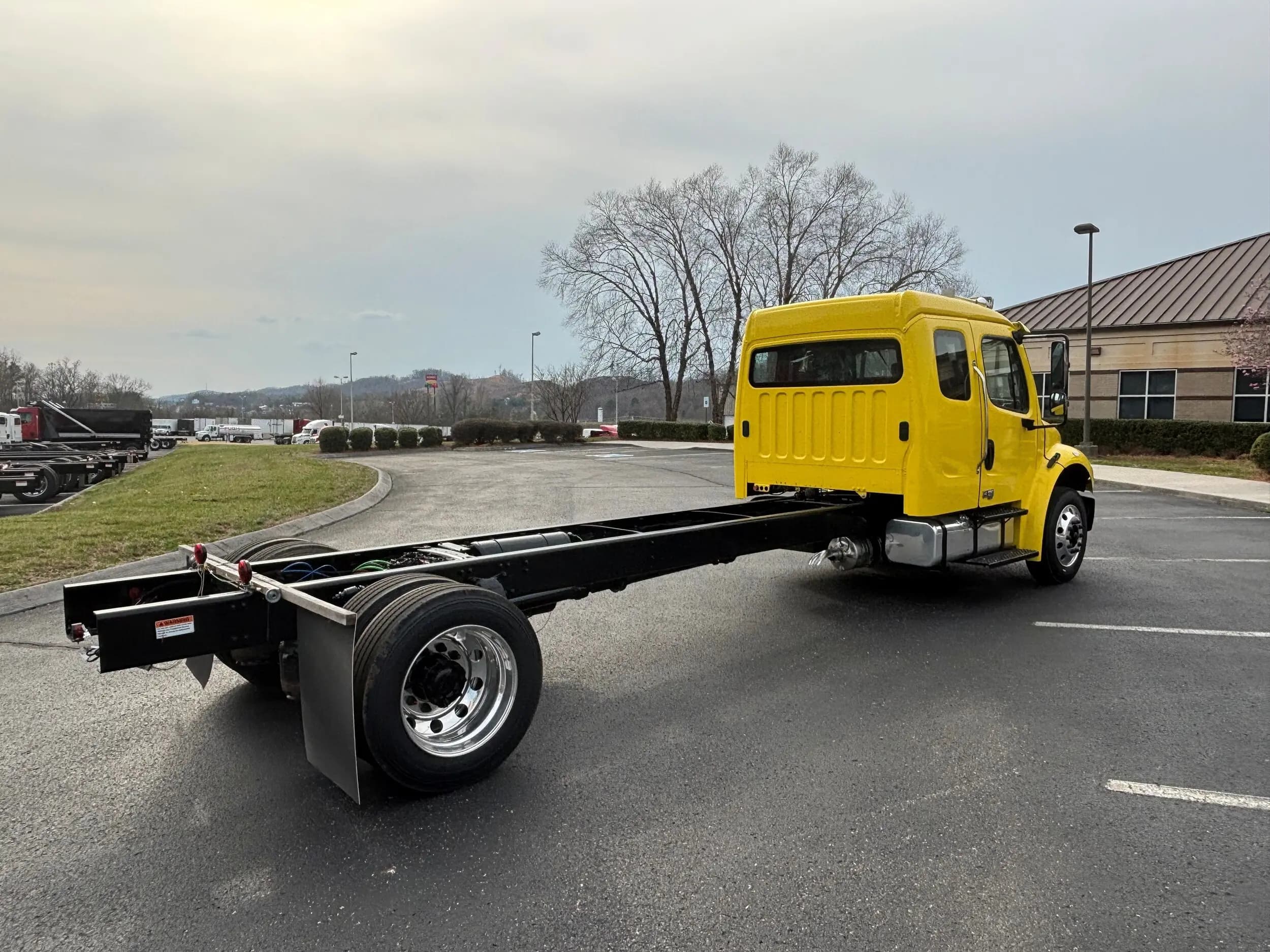 2025 Freightliner M2 106 in Knoxville, TN — photo 5