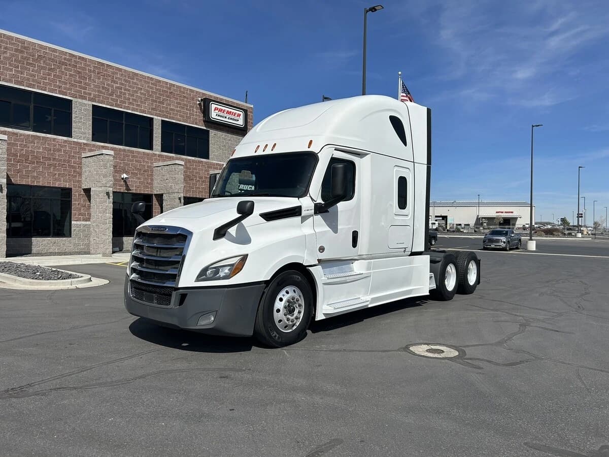 2022 Freightliner Cascadia