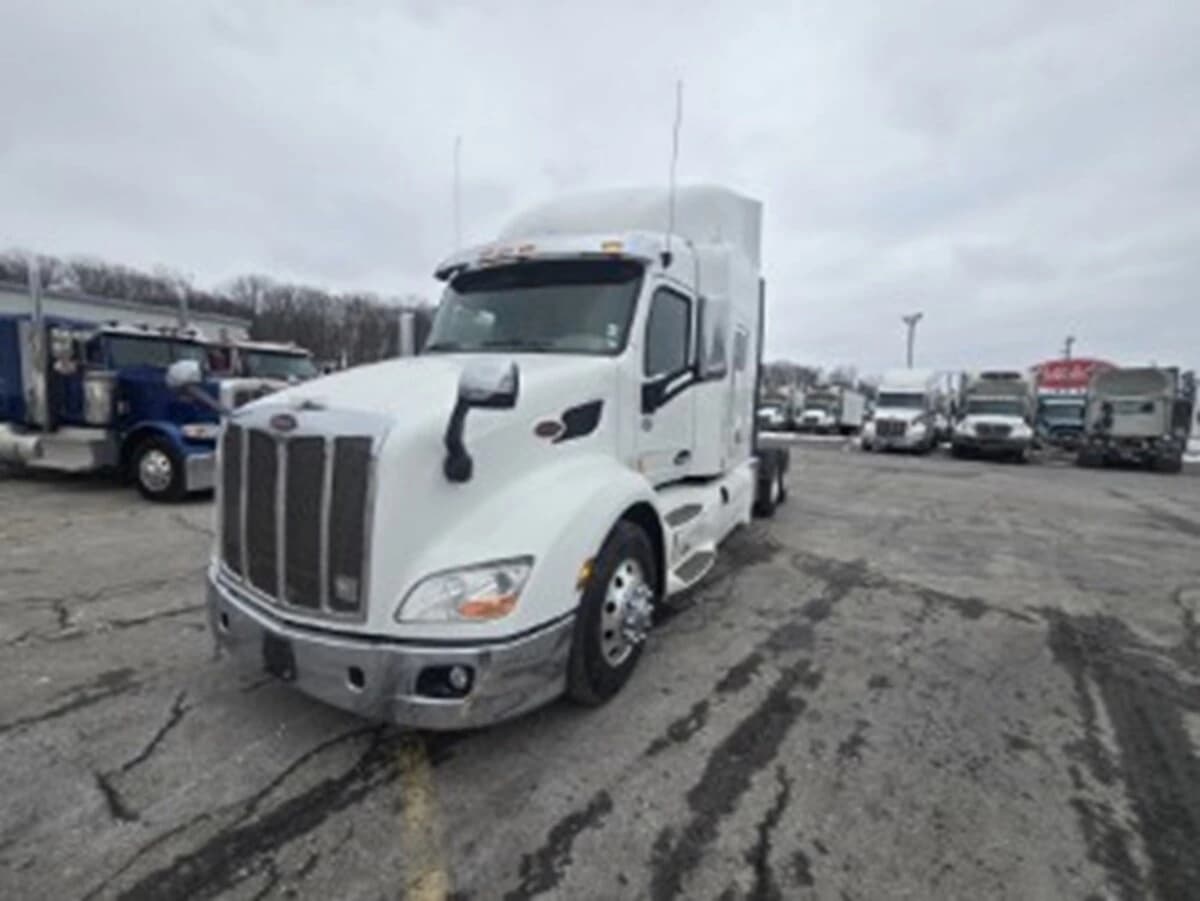 2020 Peterbilt 579