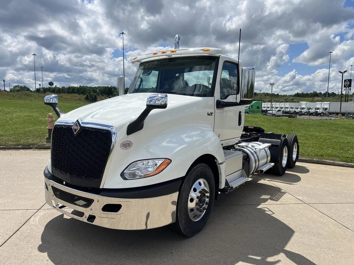 2025 International LT