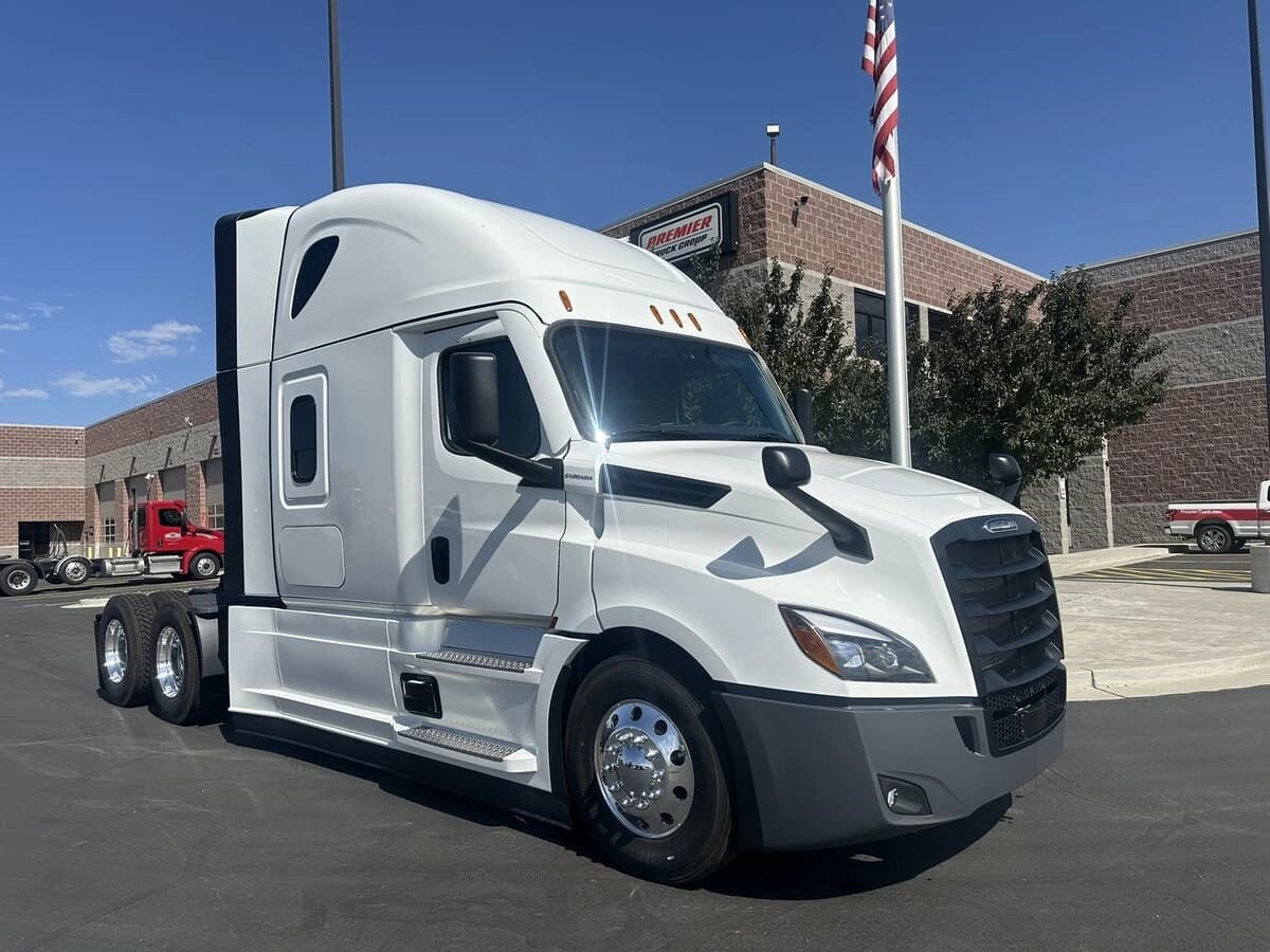 2026 Freightliner Cascadia