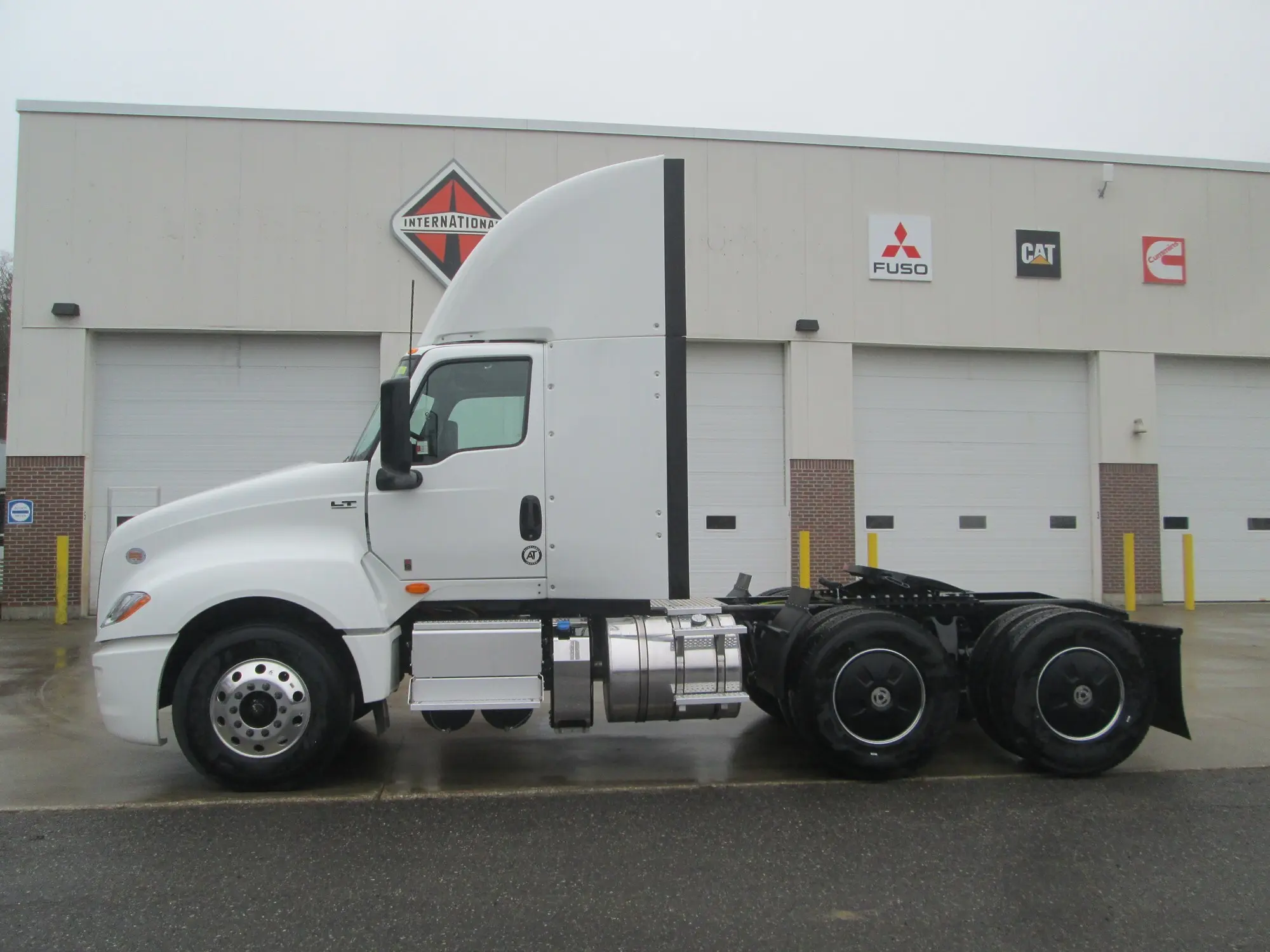 2025 International LT